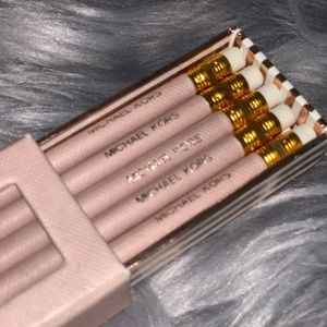 Authentic Michael Kors Pencil set